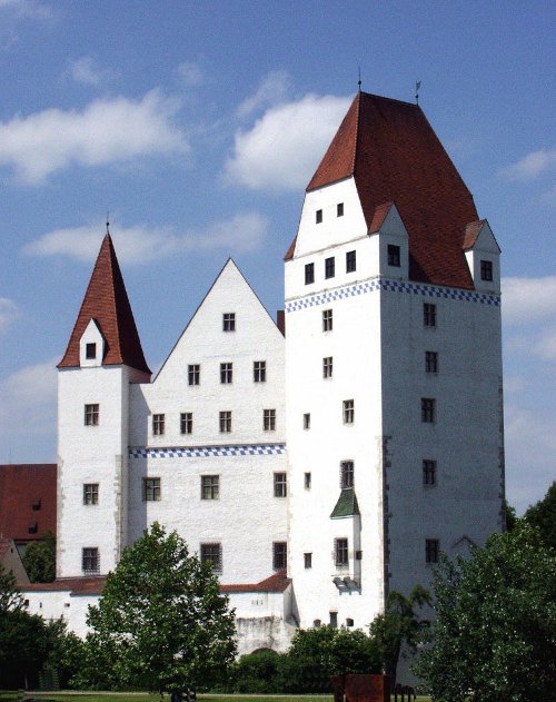 Neues Schloss (seit 1972 Sitz des Bayerischen Armeemuseums) © Bayerisches Armeemuseum
