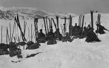 Schneeschuhtruppen auf dem Marsch zu den Sonnenköpfen 1915